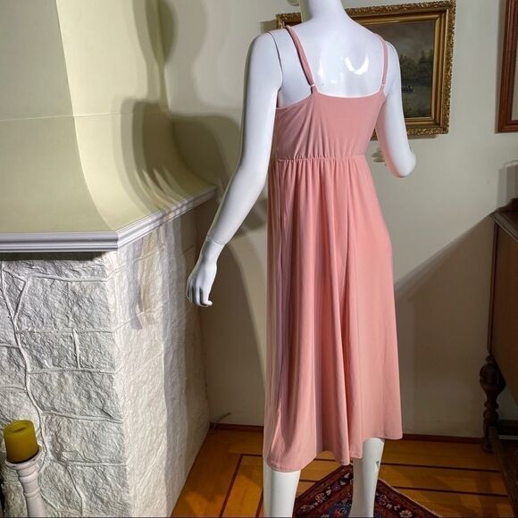 NWT ASOS Barbiecore Pink Ruffled Maternity Midi Sleeveless Dress - Picture 6 of 8